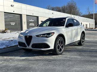 New 2025 Alfa Romeo Stelvio Sprint w/ Veloce Package image 1