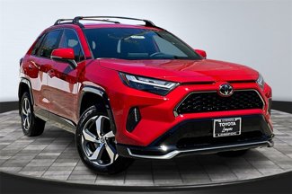 New 2025 Toyota RAV4 SE image 1