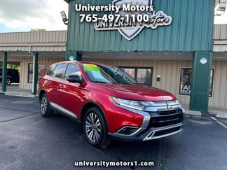 Used 2020 Mitsubishi Outlander ES image 1