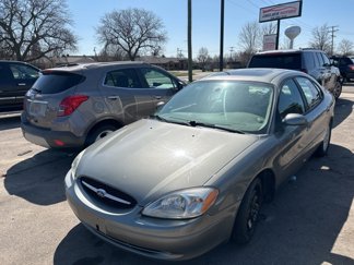 Used 2003 Ford Taurus SES image 1