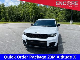 New 2025 Jeep Grand Cherokee L Altitude image 1