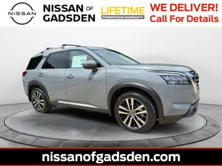 New 2025 Nissan Pathfinder Platinum image 1