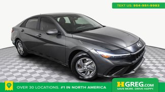 Used 2024 Hyundai Elantra SE image 1