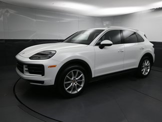 Used 2025 Porsche Cayenne image 1