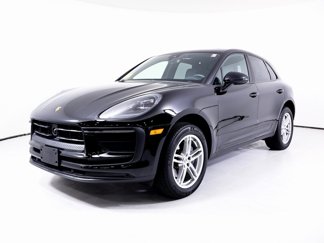 Used 2024 Porsche Macan image 1