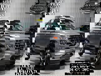 Used 2023 Hyundai Venue Limited image 1