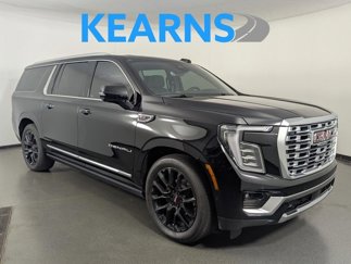 Used 2025 GMC Yukon XL Denali image 1