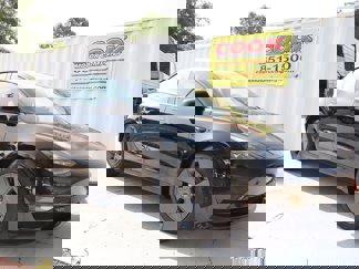 Used 2023 Tesla Model 3 Standard Range image 1