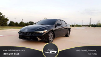 Used 2024 Hyundai Elantra SEL image 1