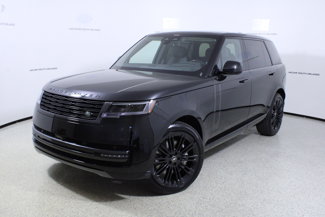 New 2025 Land Rover Range Rover Long Wheelbase SE image 1