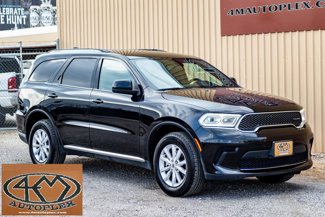 Used 2023 Dodge Durango SXT w/ 3rd Row Seating Group image 1