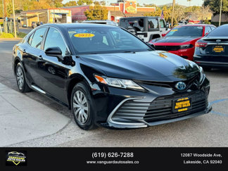 Used 2022 Toyota Camry LE image 1