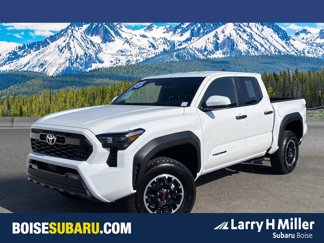 Used 2025 Toyota Tacoma TRD Off-Road image 1