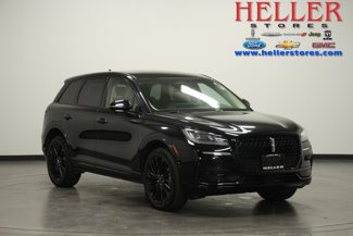 Used 2025 Lincoln Corsair AWD w/ Equipment Group 101A image 1