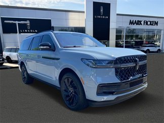 New 2025 Lincoln Navigator L Reserve image 1