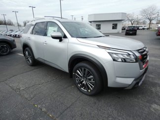 New 2025 Nissan Pathfinder SL image 1