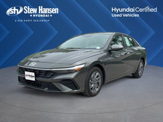 Used 2024 Hyundai Elantra SEL image 1