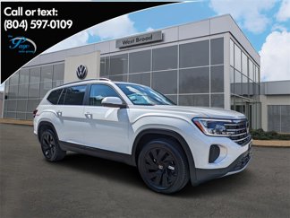 New 2026 Volkswagen Atlas SE image 1