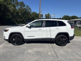 Used 2020 Jeep Cherokee Latitude Plus image 1