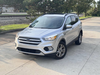Used 2018 Ford Escape SE w/ SE Sync 3 Package image 1
