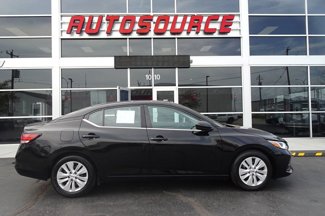 Used 2022 Nissan Sentra S image 1