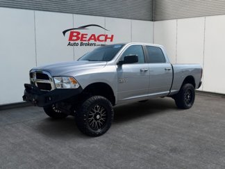 Used 2021 RAM 1500 Classic SLT image 1