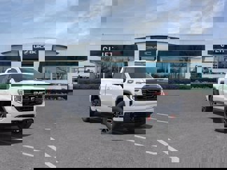 New 2025 GMC Sierra 1500 AT4 image 1
