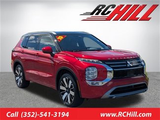New 2025 Mitsubishi Outlander SEL image 1