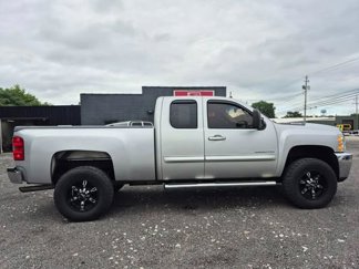 Used 2013 Chevrolet Silverado 2500 LT w/ Custom Sport Truck Package image 1