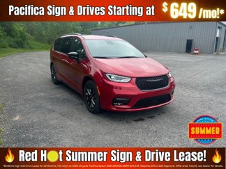 New 2025 Chrysler Pacifica Select image 1