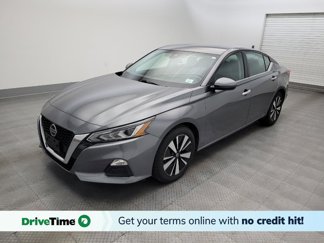 Used 2021 Nissan Altima 2.5 SV image 1