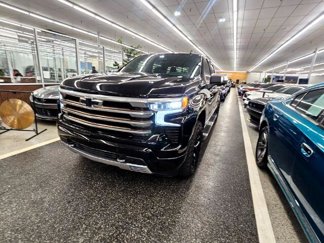 Used 2022 Chevrolet Silverado 1500 High Country w/ Technology Package image 1
