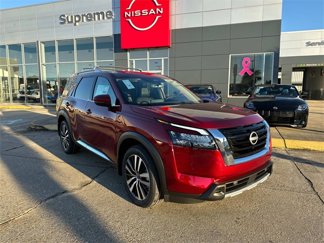 New 2025 Nissan Pathfinder Platinum image 1