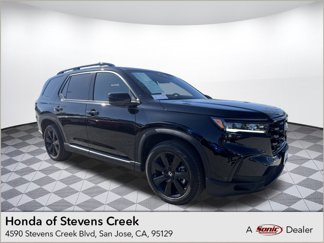 Certified 2025 Honda Pilot Black Edition image 1