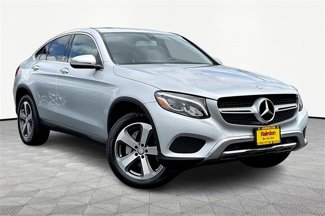 Used 2017 Mercedes-Benz GLC 300 4MATIC Coupe image 1