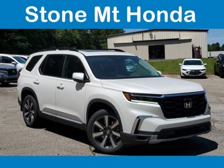 New 2025 Honda Pilot Touring image 1
