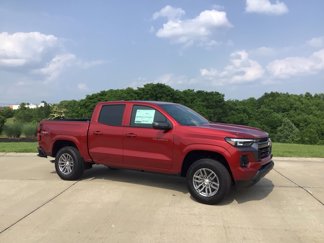 New 2025 Chevrolet Colorado LT w/ LT Convenience Package image 1