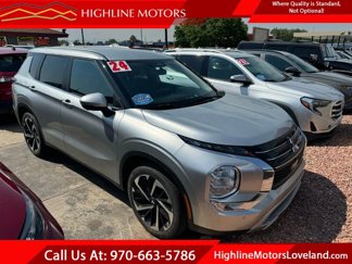 Used 2024 Mitsubishi Outlander SE image 1