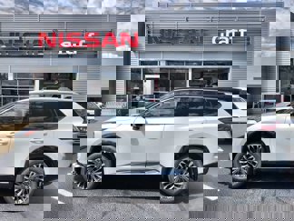 New 2025 Nissan Rogue Platinum image 1