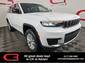 New 2025 Jeep Grand Cherokee L Laredo image 1