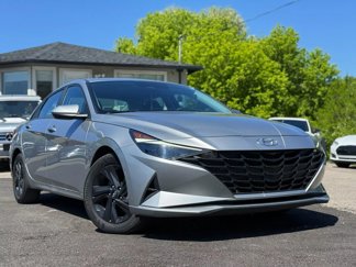 Used 2022 Hyundai Elantra SEL w/ Cargo Package image 1