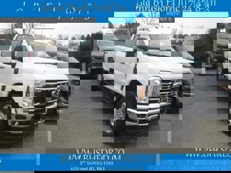 New 2025 Ford F250 XLT image 1