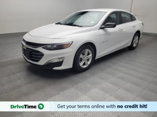 Used 2023 Chevrolet Malibu LS image 1