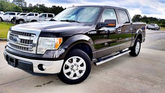 Used 2013 Ford F150 XLT w/ XLT Chrome Pkg image 1