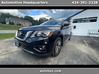 Used 2019 Nissan Pathfinder SV image 1
