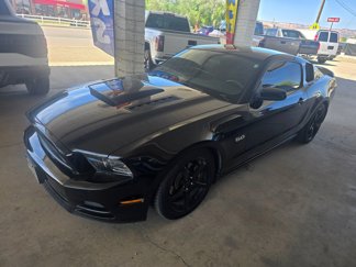 Used 2013 Ford Mustang GT image 1