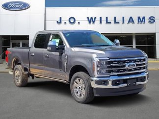 New 2025 Ford F250 Lariat w/ Chrome Package image 1