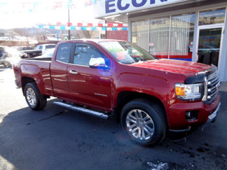 Used 2017 GMC Canyon SLT image 1
