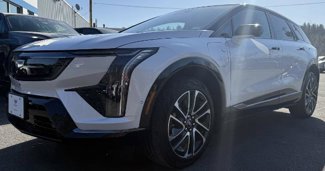 New 2025 Cadillac Optiq Sport 2 w/ LPO, Floor Liner Package image 1