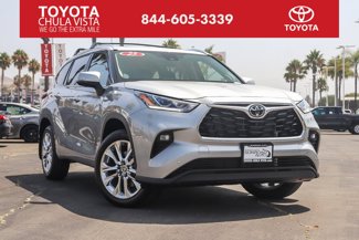 New 2025 Toyota Highlander Limited image 1